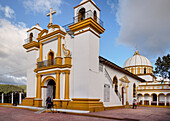 Church &quot;Templo de Nuestra Señora de Guadalupe&quot;, San Cristóbal de las Casas, Central Highlands (Sierra Madre de Chiapas), Mexico, North America, Latin America