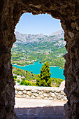 Guadalest hilltop fortress in the Serella mountains, situated on a reservoir, is one of the popular holiday destinations of the CostaBlanca, Spain