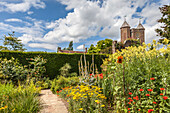 Schlosspark Sissinghurst Castle Garden, Cranbrook, Kent, England