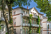 Villa on Schwedenpfad at the Kurpark of Bad Homburg vor der Höhe, Taunus, Hesse, Germany