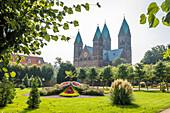 Church of the Redeemer seen from the castle park, Bad Homburg vor der Höhe, Taunus, Hesse, Germany
