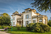 Villa Wertheimber im Park Gustavsgarten (Teil der landgräflichen Gärten) in Bad Homburg vor der Höhe, Taunus, Hessen, Deutschland