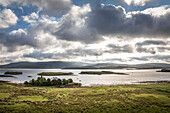 Küste beim Loch Dunvegan, Glendale, Isle of Skye, Highlands, Schottland, Großbritannien
