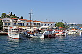 Port of Skiathos town, Skiathos island, Northern Sporades, Greece