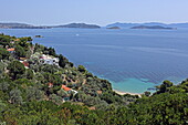 Panoramablick auf Insel und Meer, Insel Skiathos, Nördliche Sporaden, Griechenland
