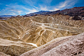 Farbenfroher Death Valley Nationalpark im Frühling, Kalifornien, USA