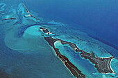 Luftfoto von Norman's Cay, Little Norman's Cay und Long Cay, Exumas Cays, Exuma Island, Bahamas
