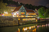 Restaurant Neckarmüller am Neckarufer bei Nacht, Tübingen, Baden-Württemberg, Deutschland