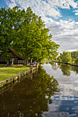 Restaurant and beer garden, Neu Heligoland, on the Hamme, sunset, Worpswede, Teufelsmoor, Lower Saxony, Germany