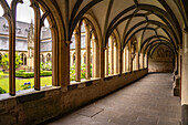 Courtyard and cloister of the St. Viktor Catholic Church in Xanten, Lower Rhine, North Rhine-Westphalia, Germany, Europe