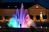 Fontaine im Rosengarten, Unesco-Weltkulturstätte Bad Kissingen, Rhön, Unter-Franken, Bayern, Deutschland