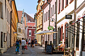 Gasse Ulice Pražská in der Altstadt von Tábor in Südböhmen in Tschechien