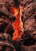 Felsenglühen am Altschlossfelsen, Pfälzerwald, Rheinland-Pfalz, Deutschland