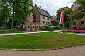 Schloss Aschach in der Gemeinde Aschach einem Ortsteil von Bad Bocklet, Landkreis Bad Kissingen, Unterfranken, Franken, Bayern, Deutschland