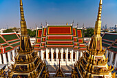 die buddhistische Tempelanlage Wat Ratchanatdaram in Bangkok, Thailand, Asien