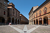 Some of Bologna&#39;s famous arcades in piazza Santo Stefano, Bologna, Emilia Romagna, Italy, Europe