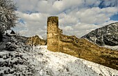 Winterliche Stimmung in Oberwesel, Stadtmauer mit Wehrtürmen, Oberes Mittelrheintal, Rheinland-Pfalz, Deutschland