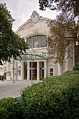 UNESCO Welterbe "Die bedeutenden Kurstädte Europas", Die Arena (Theater) im Kurpark von Baden bei Wien, Niederösterreich, Österreich, Europa