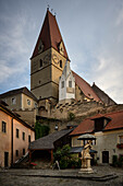 Pfarrkirche Mariä Himmelfahrt, UNESCO Welterbe "Kulturlandschaft Wachau", Weißenkirchen in der Wachau, Niederösterreich, Österreich, Europa