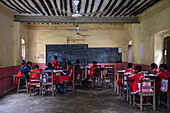  School children in class, Stonetown, Zanzibar City, Zanzibar, Tanzania, Africa 