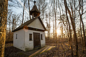 Sonnenuntergang an der Kapelle, Iphofen, Unterfranken, Franken, Bayern, Deutschland, Europa