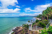 Weg und Blick zum Four Mile Beach, Port Douglas, Korallenmeer, Queensland, Australien