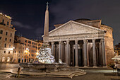 Das Pantheon bei Nacht, Pantheon, Piazza della Rotonda, Langzeitbelichtung, Rom, Latium, Italien