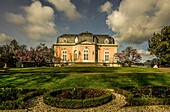 Park und Schloss Benrath im Frühling, Düsseldorf, NRW, Deutschland