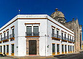 Sekundarschulgebäude datiert 1957 Ex-Templo de San Jose, Campeche Stadt, Campeche State, Mexiko