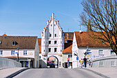 Spätgotisches Klein-Donau-Tor in Vohburg in Oberbayern in Deutschland