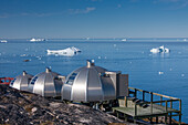 Iglos vom Arctic Hotel, Ilulissat, Disko-Bucht, West-Groenland, Grönland