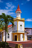 Evangelische Kirche Paroisse Saint Pierre-Célestin, Bora Bora, Inseln unter dem Winde, Französisch-Polynesien, Südpazifik