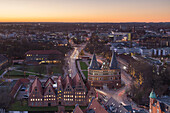  Holstentor in the evening light, UNESCO World Heritage Site, Hanseatic City of Luebeck, Schleswig-Holstein, Germany 