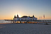  Sea bridge, morning mood, Ahlbeck, Usedom Island, Baltic Sea, Mecklenburg-Western Pomerania, Germany 