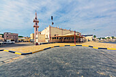 Moschee in der Altstadt in Yanbuʿ al-Bahr, Yanbu, Yambo, oder Yenbo, Hafen am Roten Meer, Provinz Medina, Saudi Arabien, Arabische Halbinsel