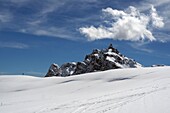 Berge und Skigebiet über Arabba, Livinallongo del Col di Lana, Veneto Dolomiten, Provinz Belluno, Italien