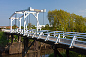  Hogendiek bridge over the Luehe, Steinkirchen, Altes Land, Lower Saxony, Germany 