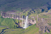 Wasserfall Seljalandsfoss, Luftbild, Sommer, Island