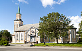 Historische hölzerne Kathedrale im Stadtzentrum von Tromsø, Norwegen, im neugotischen Baustil erbaut