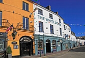 Historische farbenfrohe Gebäude, The White House Pub, Kinsale, County Cork, Irland, Republik Irland