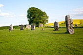 Neolithischer Steinkreis und Henge in Avebury, Wiltshire, England, Großbritannien