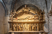 Altar des heiligen Anastasius im Innenraum der Kathedrale des hl. Domnius in Split, Kroatien, Europa 