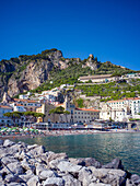  On the beach in Amalfi, Amalfi, Amalfi Coast, Campania, Southern Italy, Italy, Europe, Mediterranean 