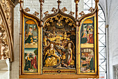 Mary&#39;s altar with the unicorn hunt, interior of the Lübeck Cathedral, Hanseatic City of Lübeck, Schleswig-Holstein, Germany  
