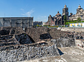 Templo Mayor archaeological Aztec city of Tenochtitlan, view to the cathedral church, Mexico City, Mexico