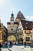  Medieval town, Rothenburg ob der Tauber, Tauber, Romantic Road, Franconia, Bavaria, Germany 