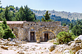 Kirche Asomati Taxiárches Gavriíl ke Miachaíl in der Ruinenstadt Paleo Pyli (Palio Pili, Palea Pyli, Alt-Pyli, Old Pyli) auf der Insel Kos in Griechenland