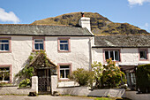  Häuser im Dorf Buttermere, Nationalpark Lake District, Cumbria, England, Großbritannien 