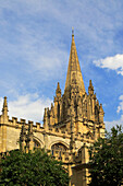  Turm der Kirche Saint Mary the Virgin, Oxford, England, Großbritannien 