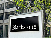  Blackstone, amerikanisches Unternehmen für alternative Anlageverwaltung, Firmenschild und Gebäudeaußenseite, Park Avenue, New York City, New York, USA 